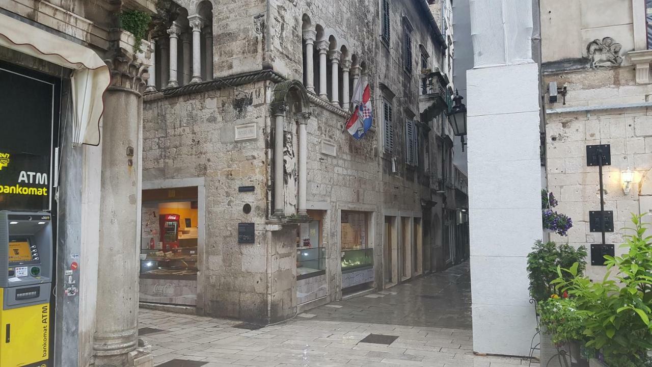 Ciprianis City Center Split Exteriör bild